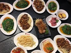 -胡须张鲁肉饭(美食文化馆店)