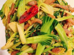 青菜炒牛肉-酒阳蒸经小酒馆(解放碑店)