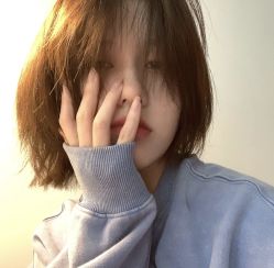 -苏豪路易士·嘉玛发廊