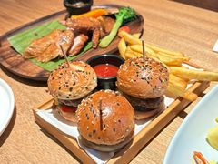 -翠贝卡&Mama Kelly Brunch Coffee(河西店)