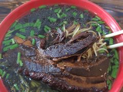 大肉面-小龙大肉面馆