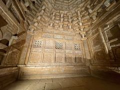 -洛阳古墓博物馆