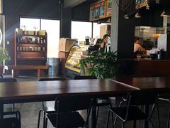 -Cha Café and Bistro