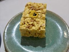 榄仁萨其马-白天鹅宾馆-玉堂春暖餐厅