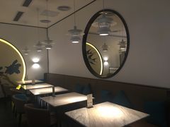 大堂-周渝食惦·酸菜鱼精致川菜(横岗店)
