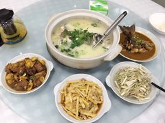 -天乐农家鱼头王(天目湖店)