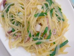 八爪鱼炒土豆丝-松云居.大连人.大连菜