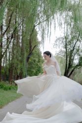 -MANLI BRIDAL婚纱