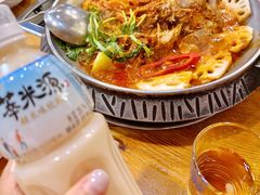 -喇喇排骨火锅·传统韩式脊骨汤(望京西园总店)