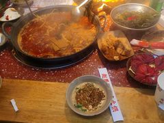 -赵美丽·重庆社区火锅·直营店(火车东站·中豪国际店)