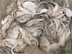 -张记老街里海鲜美食城(劈柴院店)