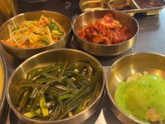 -釜山火炉·海鲜烤肉(紫藤路店)