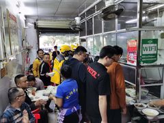 -阿阳牛腩腌面店