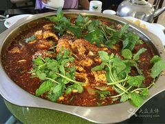 -杨林闻老三酸菜鱼(总店)