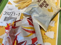 -麦当劳(乳山路店)