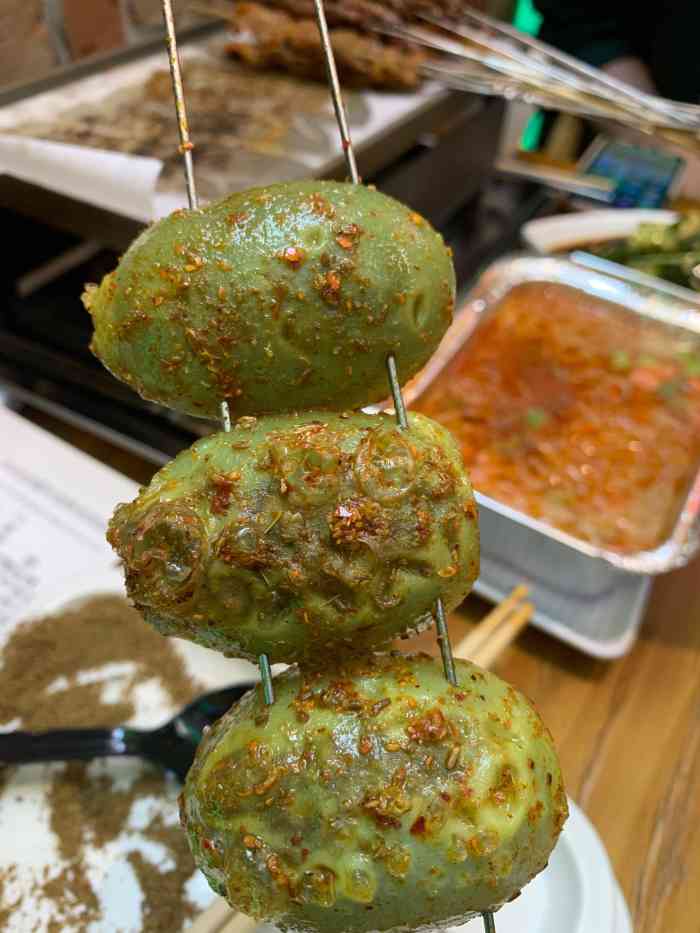 叁叁零鹤岗小串(双井店)-"位置交通非常方便,适合公司同事聚餐的好去.
