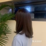 这家理发店有个小哥哥超级帅