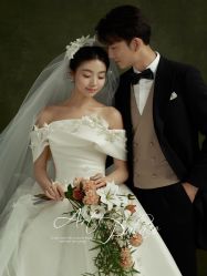 -雪中彩影婚纱摄影·微光艺术中心