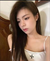 -CE·专业蛋白•羽毛接发·潮色烫染品牌店