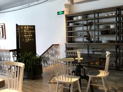 -RGF(巨鹿路店)