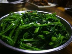 -堤边美食