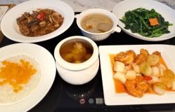 -英芬国际月子中心(岛屿度假月子·洲至奢选香岚店)