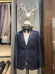 -ChenV西服礼服高级定制(市区养育巷店)