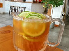 鸭屎香柠檬茶-洛蒂·咖啡与轻食