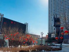 -铁西广场(地铁站)