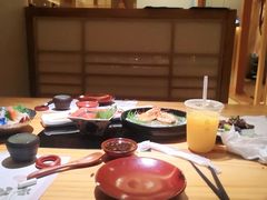 -花潮料理艺食馆(世欧广场店)