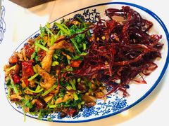 香辣肉丝-京氣春饼(机场店)