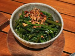 -三亚艾迪逊酒店·海滩烧烤 BARBACOA·现场乐队·浪漫晚餐·烧烤海鲜