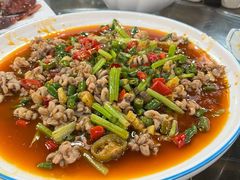 -聚八方土菜馆(余松路店)