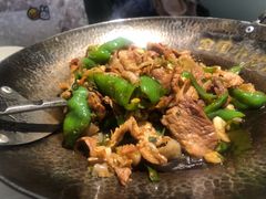 -费大厨辣椒炒肉(高铁吾悦广场店)