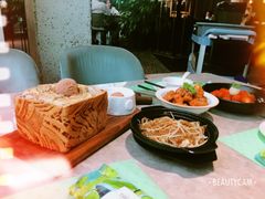 -大树餐厅(红旗街万达店)