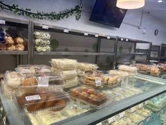 -白玉兰食品(中山公园龙之梦店)