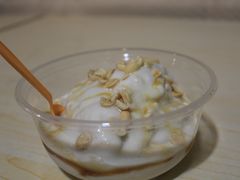 香蕉牛奶冰浆-夏食光安顺小舒冰粉冰浆(甲秀楼店)