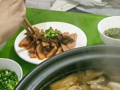 -百菇园野生菌煲(平武店)