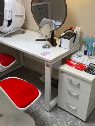 -咪咪专业脱毛连锁机构