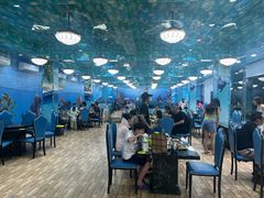 -小海豚•老字号海鲜餐厅(天涯店)