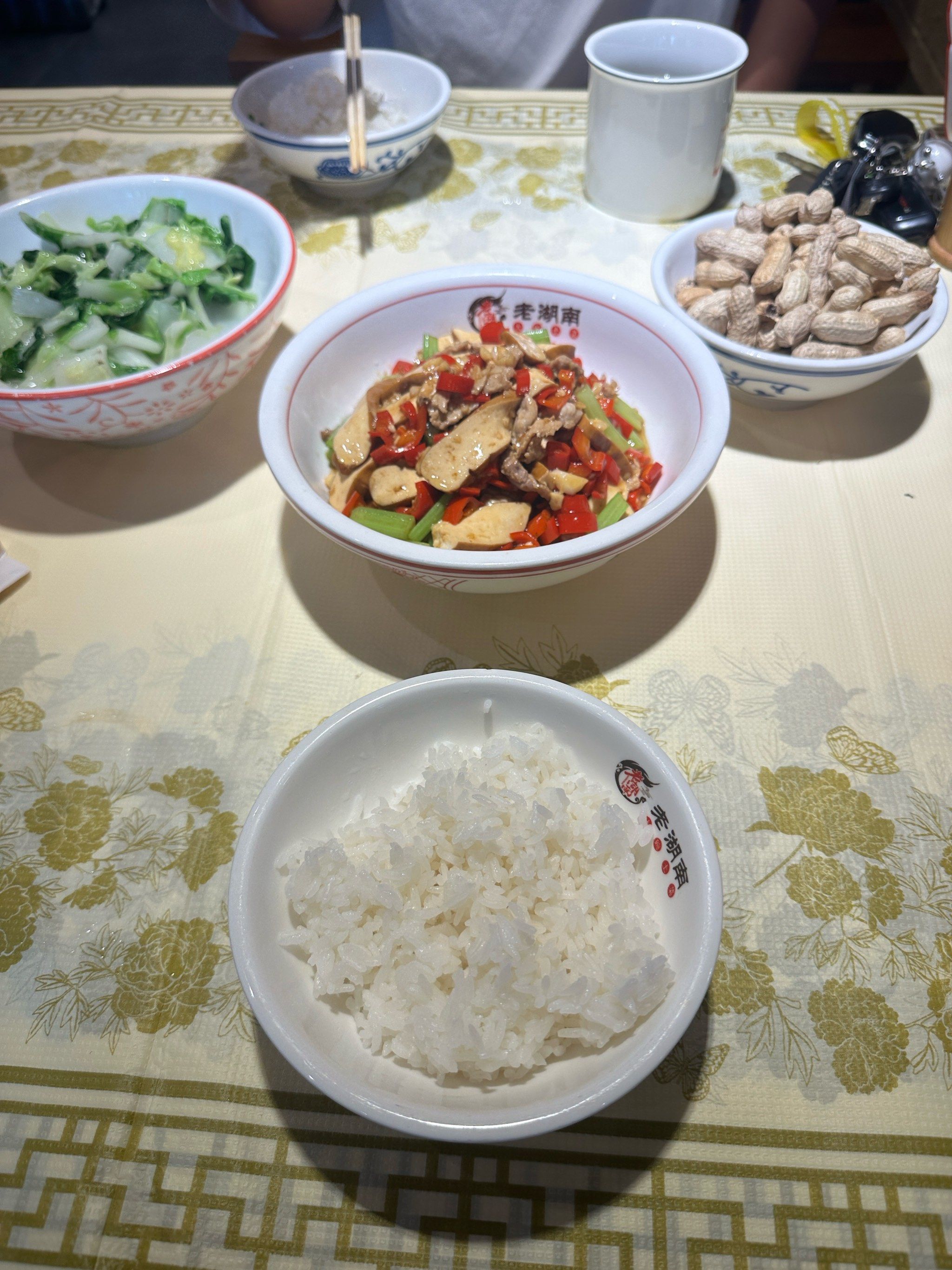 爱了爱了,这家老湖南大碗菜