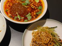 -麻六记(深圳首店)