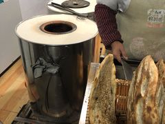 -荆楚任氏锅盔(紫阳路店)