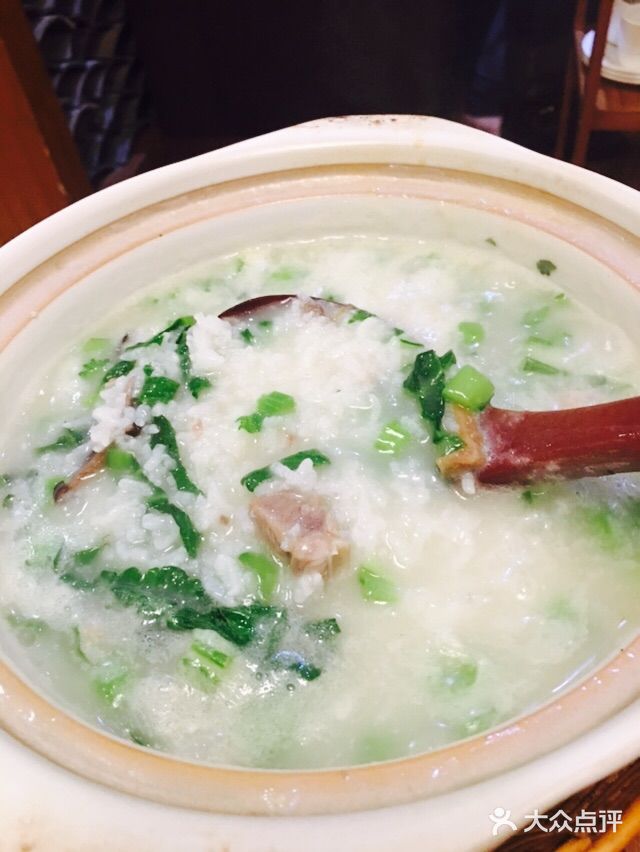 潮粥府·牛世家牛肉火锅(吴中路店)春菜排骨粥 图片