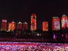 -万绿园