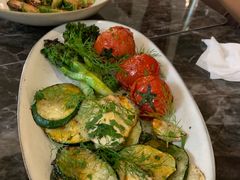 -LESCEDARS Brasserie Bistro香柏树