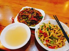 -吴记排档搓鱼(甘州美食城店)