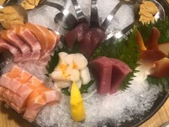 -花和海鲜自助(梅江店)