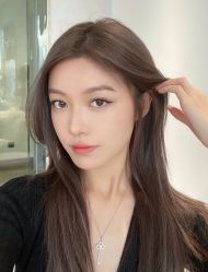-丝语萱形象