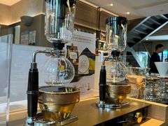 -星巴克臻选(上海今潮8弄店)